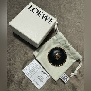 Authentic Loewe Anagram Brooch Bano De Oro Gold Plated